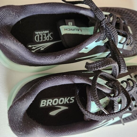 Brooks Launch 8 Running and Workout Sneakers - Picture 11 of 11
